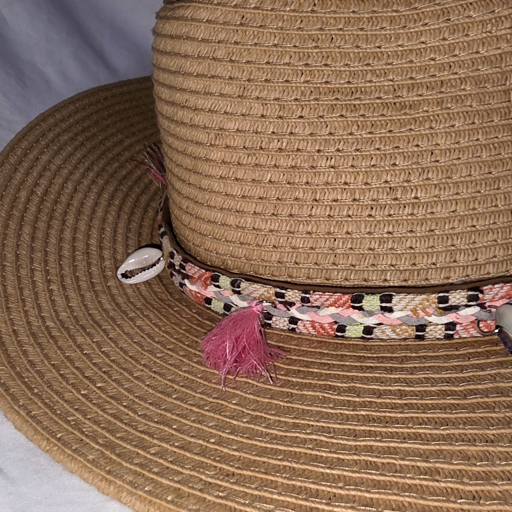 Elegant Tan Sun Hat with Pink Tassels - Picture 2 of 5